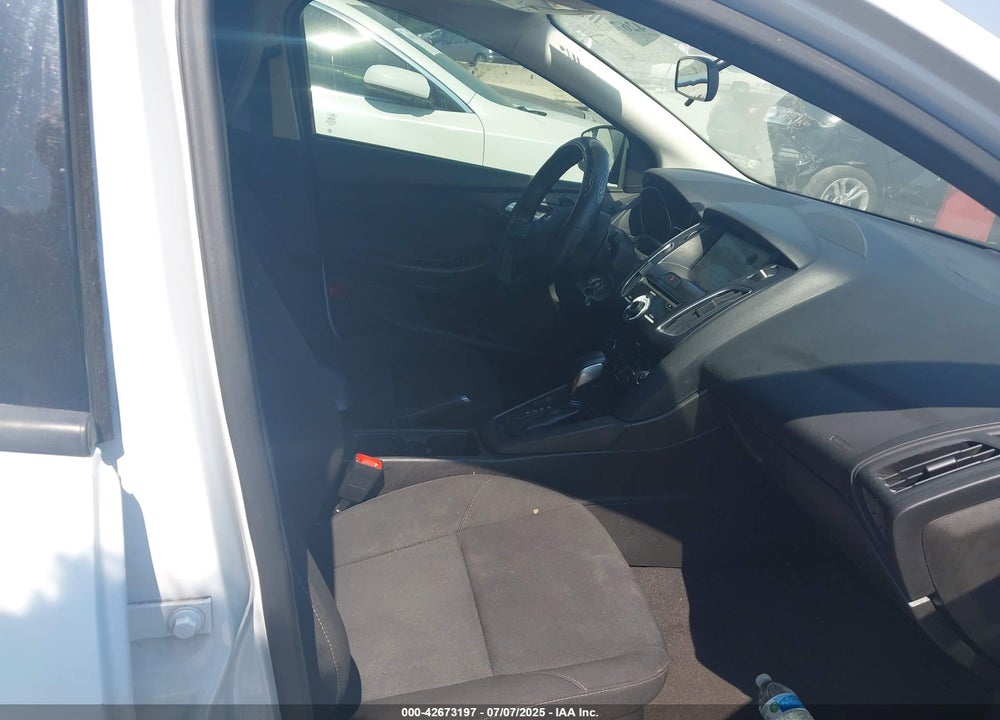 2017 FORD FOCUS VIN: 1FADP3H23HL283966