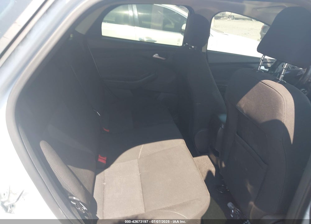 2017 FORD FOCUS VIN: 1FADP3H23HL283966