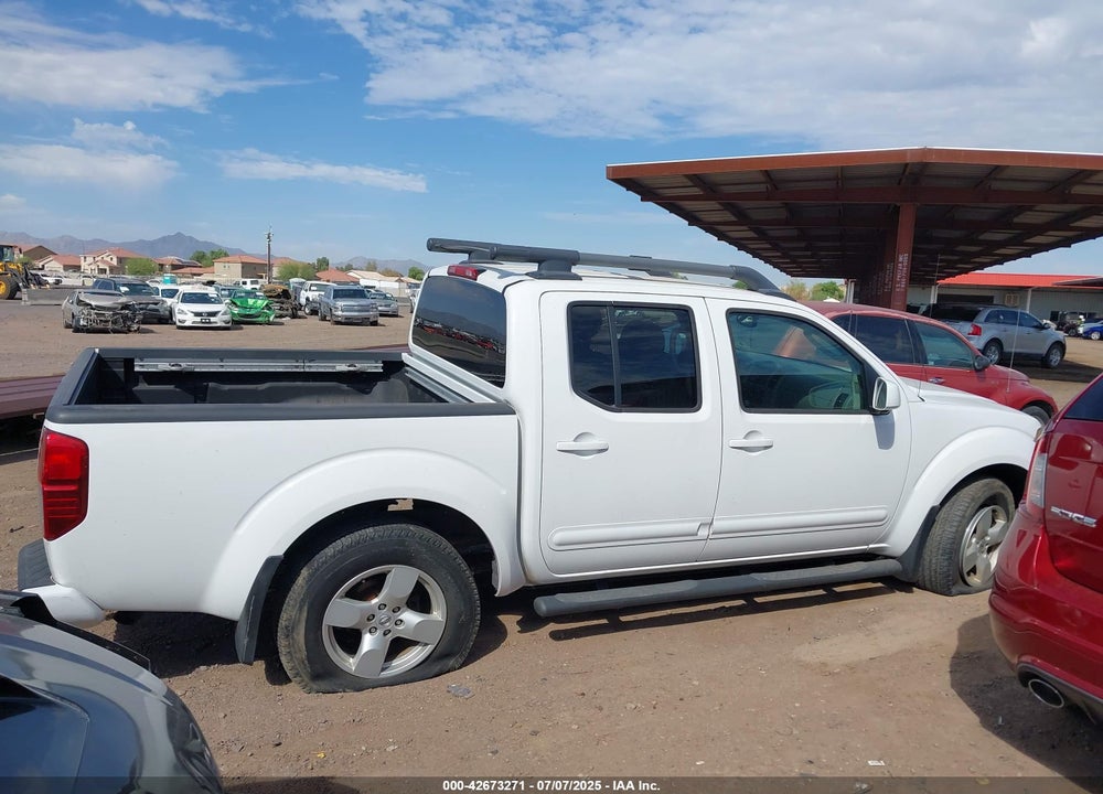 2008 NISSAN FRONTIER LE VIN: 1N6AD07W98C435867