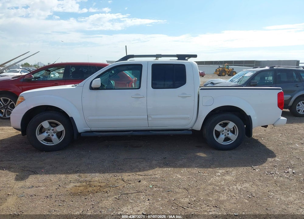 2008 NISSAN FRONTIER LE VIN: 1N6AD07W98C435867