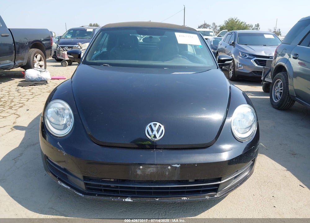 2015 VOLKSWAGEN BEETLE VIN: 3VW517AT7FM812242