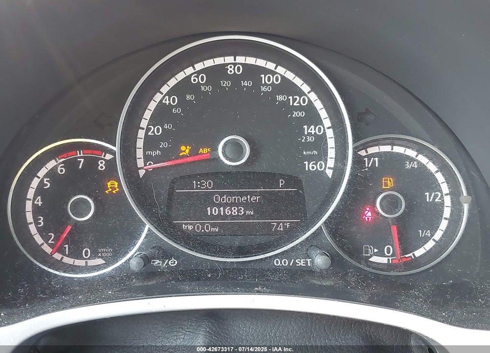 2015 VOLKSWAGEN BEETLE VIN: 3VW517AT7FM812242