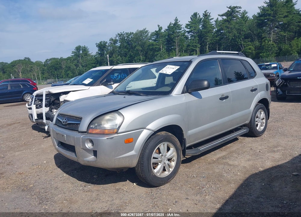 2009 HYUNDAI TUCSON GLS VIN: KM8JM12B29U974223