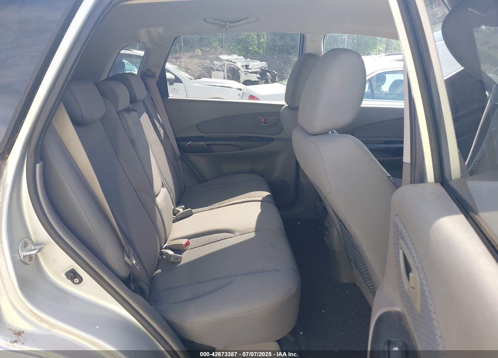 2009 HYUNDAI TUCSON GLS VIN: KM8JM12B29U974223