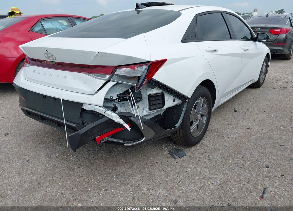 2025 HYUNDAI ELANTRA VIN: KMHLL4DG8SU955249