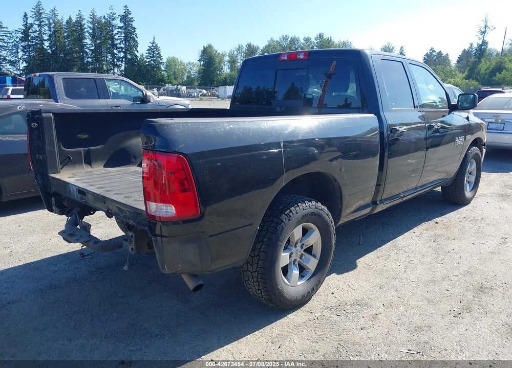 2016 RAM 1500 SLT VIN: 1C6RR7GT3GS324619
