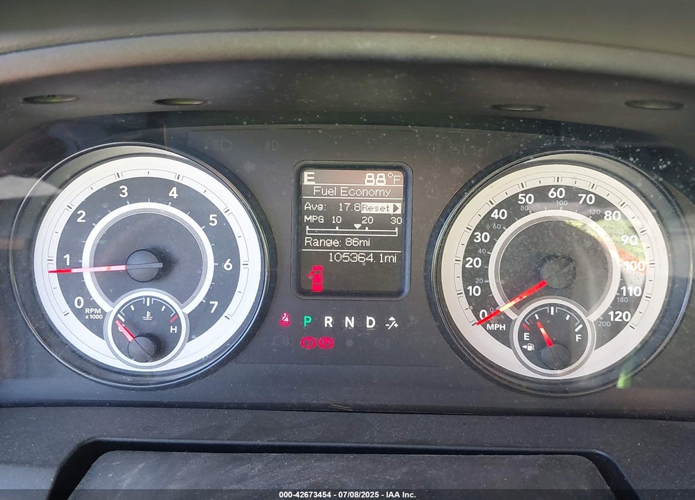 2016 RAM 1500 SLT VIN: 1C6RR7GT3GS324619