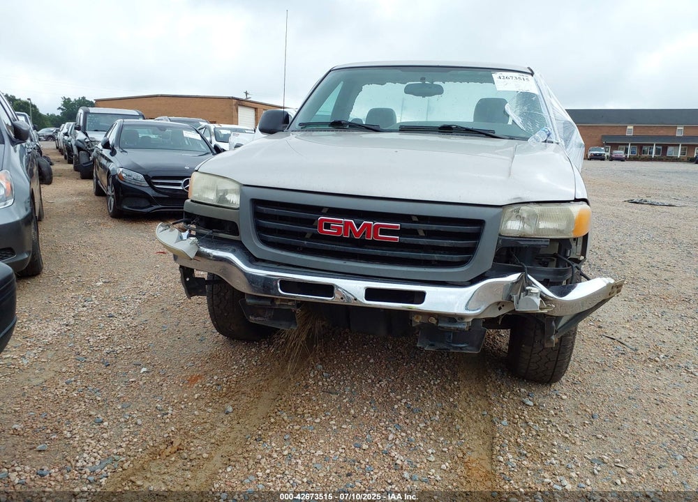 2007 GMC SIERRA 1500 CLASSIC VIN: 3GTEK14X07G228177