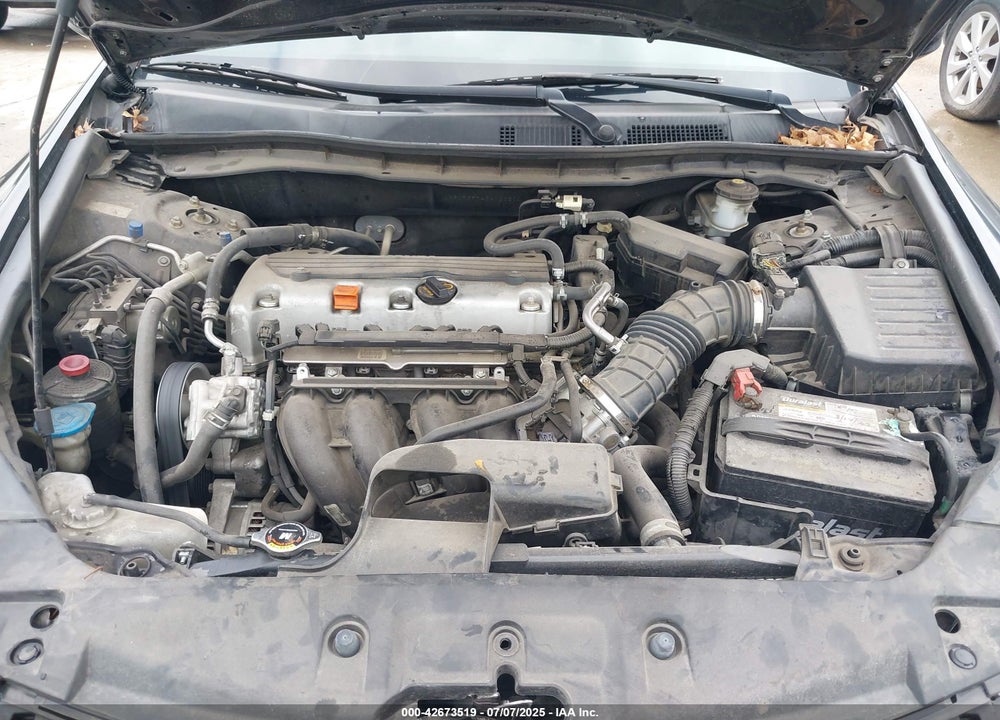 2012 HONDA ACCORD VIN: 1HGCP2F74CA100210