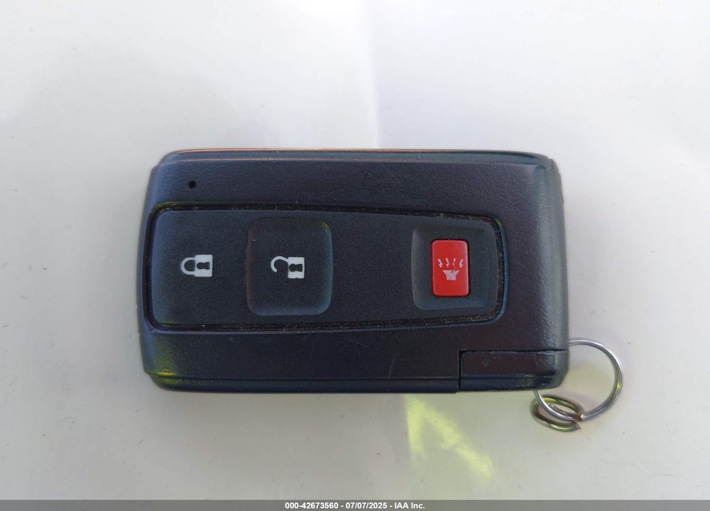 2007 TOYOTA PRIUS VIN: JTDKB20U177665184