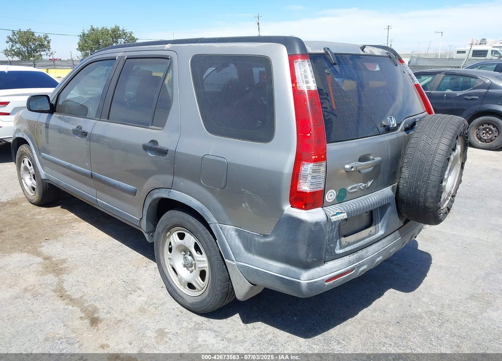 2005 HONDA CR-V LX VIN: JHLRD68585C016177