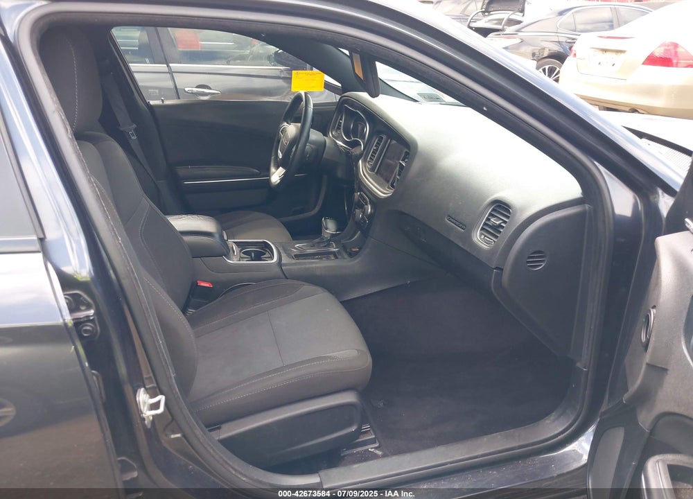 2017 DODGE CHARGER VIN: 2C3CDXHG7HH563022