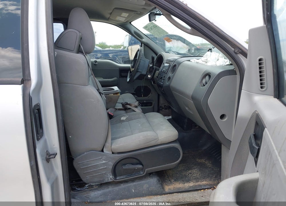 2004 FORD F-150 STX/XL/XLT VIN: 1FTRF12W74NA08618