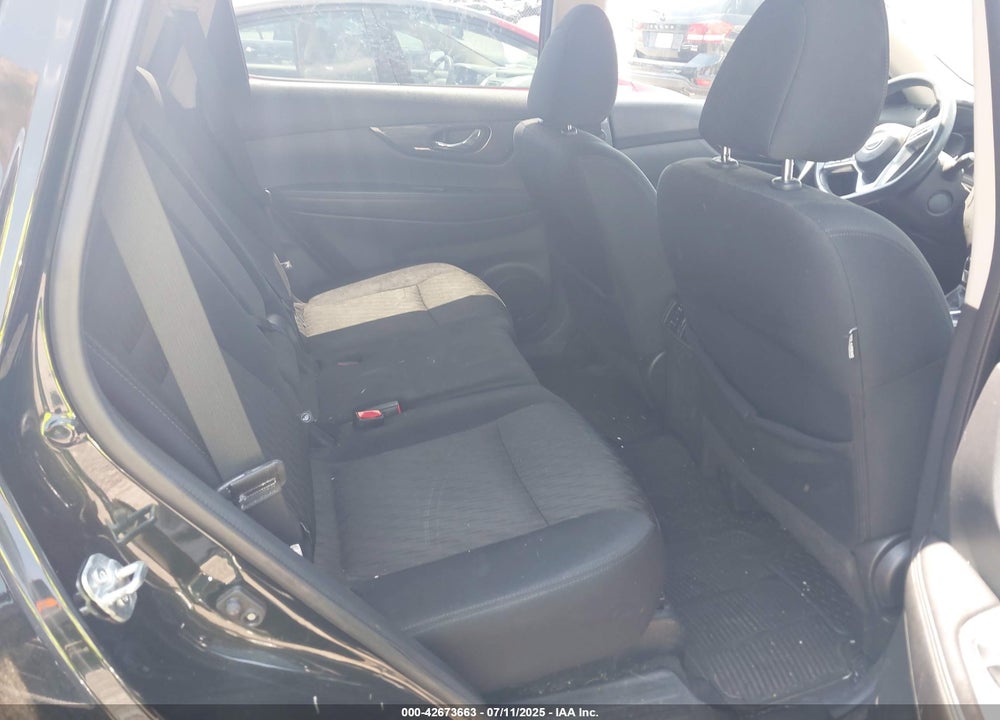 2018 NISSAN ROGUE VIN: 5N1AT2MV4JC735248
