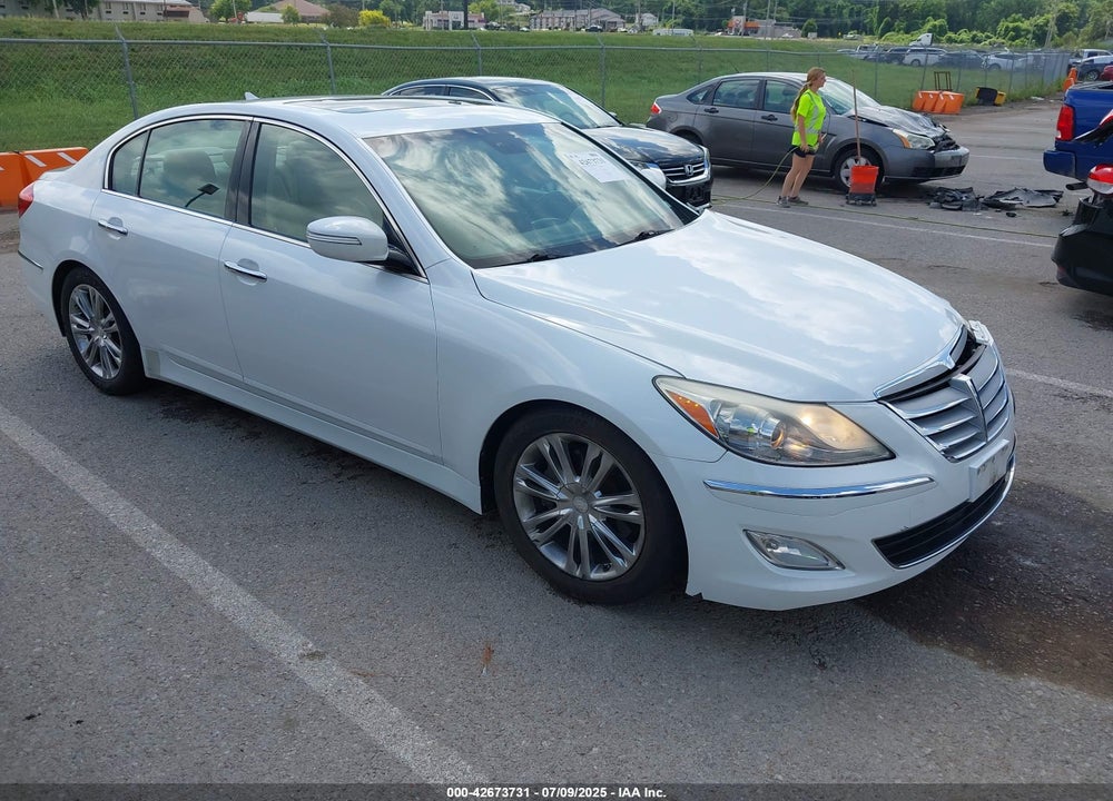 2012 HYUNDAI GENESIS VIN: KMHGC4DD3CU184482
