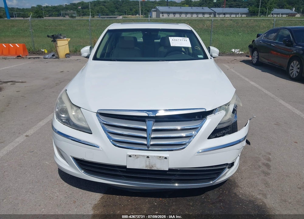 2012 HYUNDAI GENESIS VIN: KMHGC4DD3CU184482