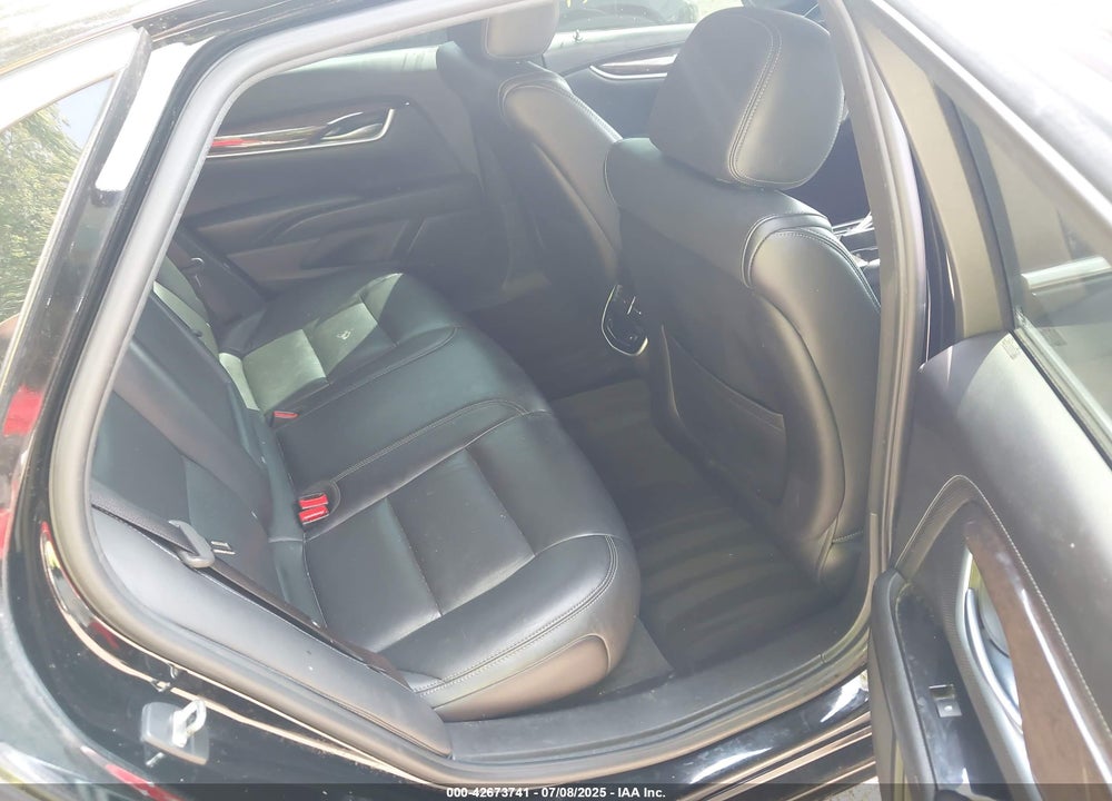 2015 CADILLAC XTS LUXURY VIN: 2G61N5S36F9125192