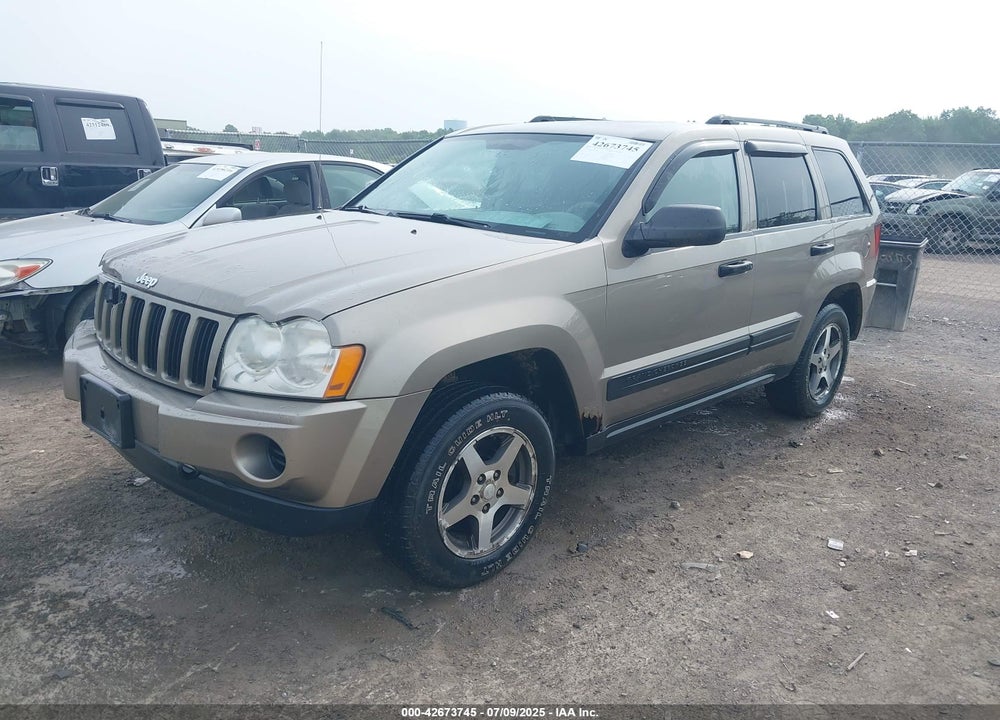 2005 JEEP GRAND CHEROKEE LAREDO VIN: 1J4GR48K75C719070