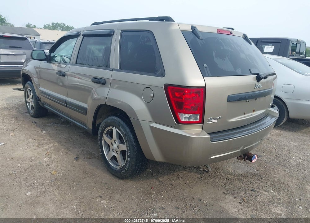 2005 JEEP GRAND CHEROKEE LAREDO VIN: 1J4GR48K75C719070