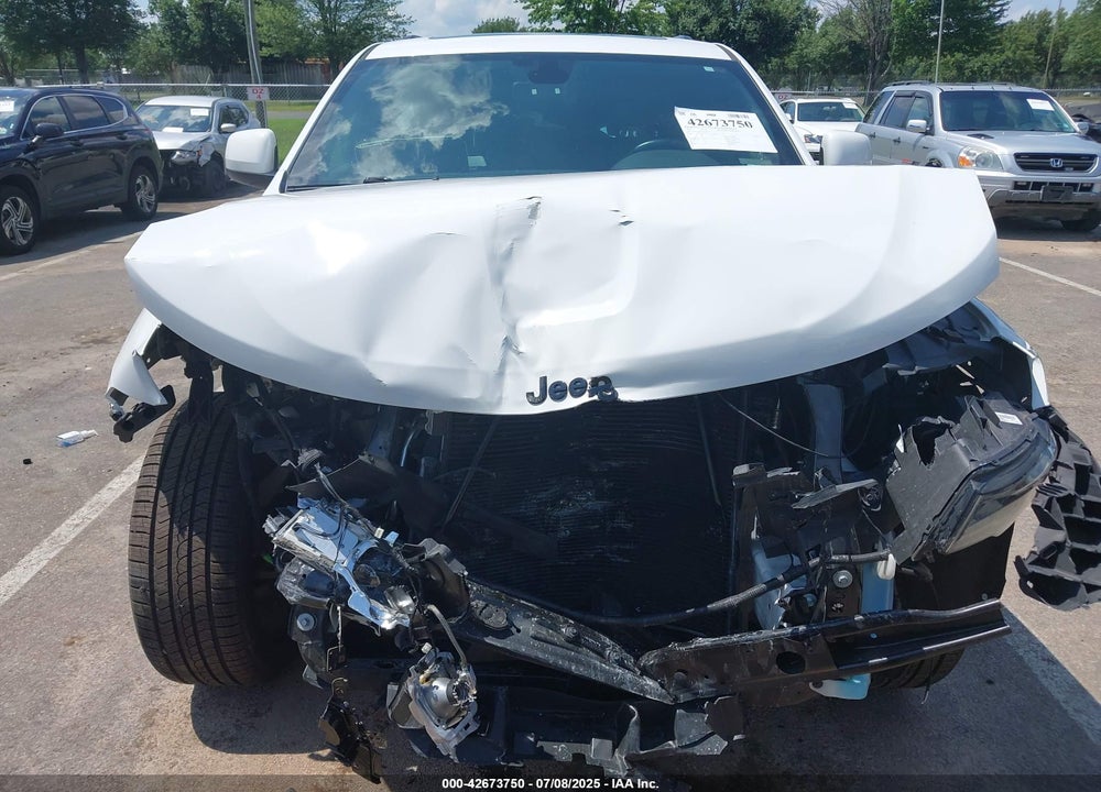 2022 JEEP GRAND CHEROKEE WK LAREDO X 4X4 VIN: 1C4RJFAG2NC142777
