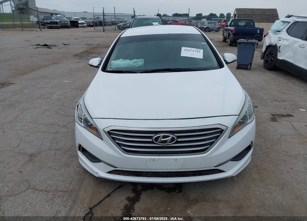 2016 HYUNDAI SONATA VIN: 5NPE24AF6GH370571