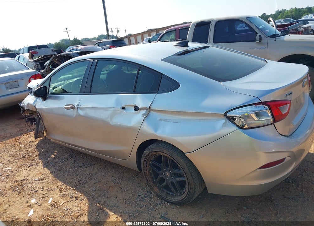 2018 CHEVROLET CRUZE VIN: 1G1BC5SM3J7237273