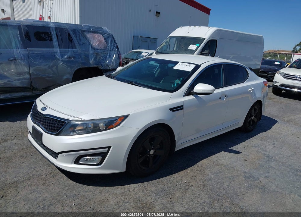 2015 KIA OPTIMA VIN: KNAGM4A7XF5528918
