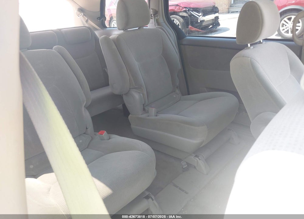 2005 TOYOTA SIENNA VIN: 5TDZA23C65S297382