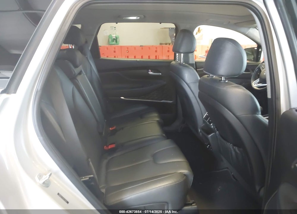 2019 HYUNDAI SANTA FE VIN: 5NMS5CAA9KH112432