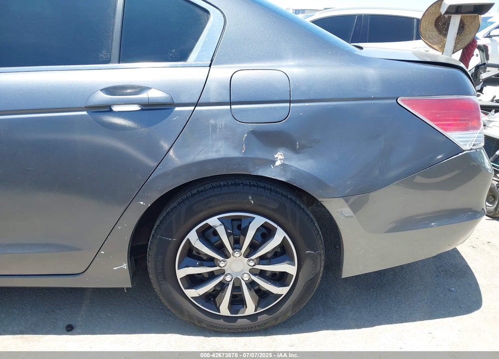 2009 HONDA ACCORD VIN: JHMCP26369C012881