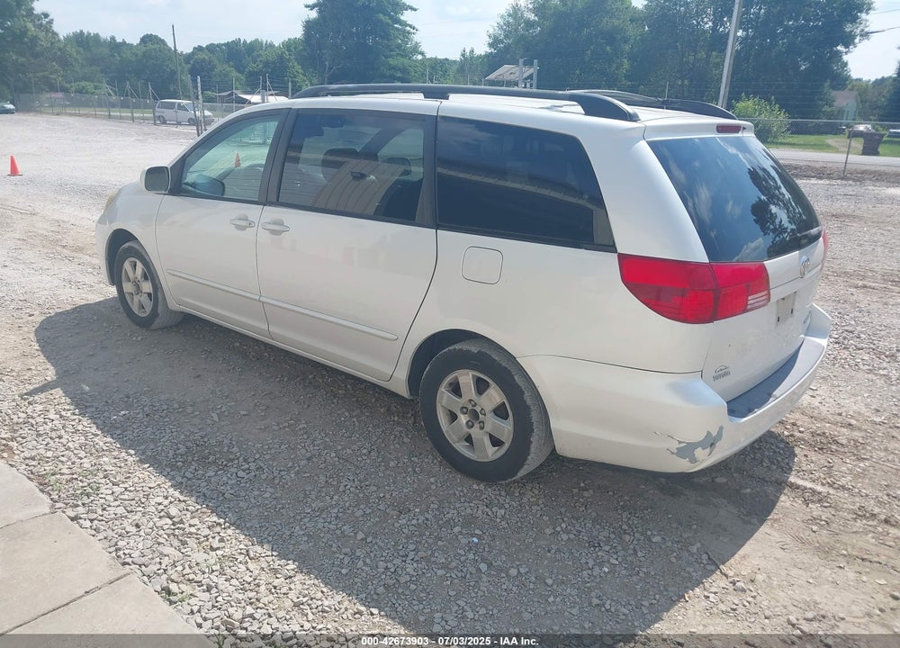 2004 TOYOTA SIENNA XLE VIN: 5TDZA22C14S054143