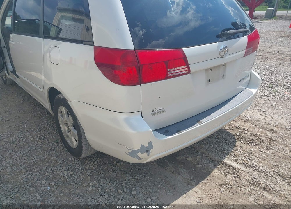 2004 TOYOTA SIENNA XLE VIN: 5TDZA22C14S054143