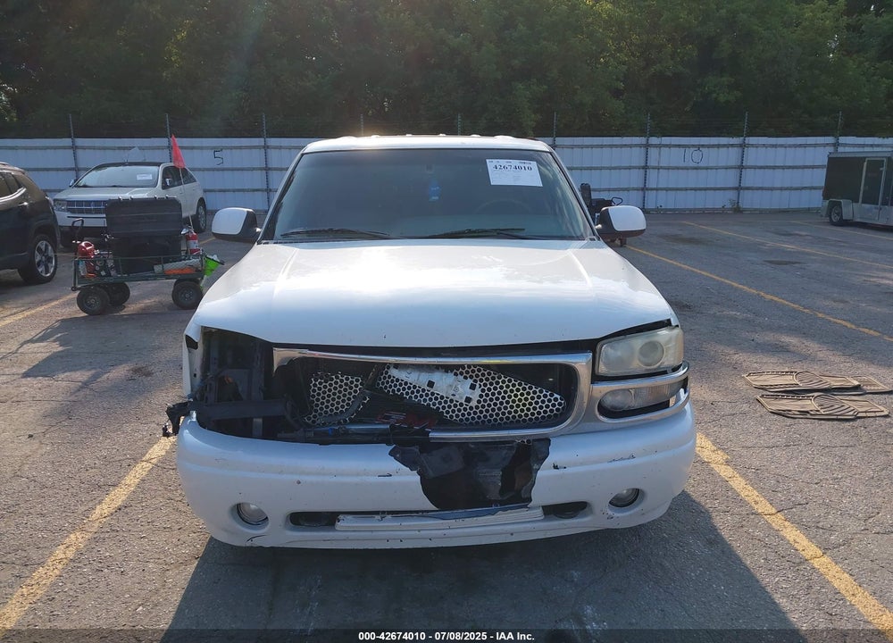 2001 GMC YUKON DENALI VIN: 1GKEK63U61J305763