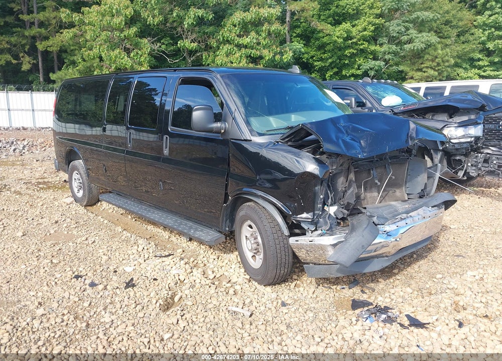 2017 CHEVROLET EXPRESS 3500 LT VIN: 1GAZGPFG0H1281294