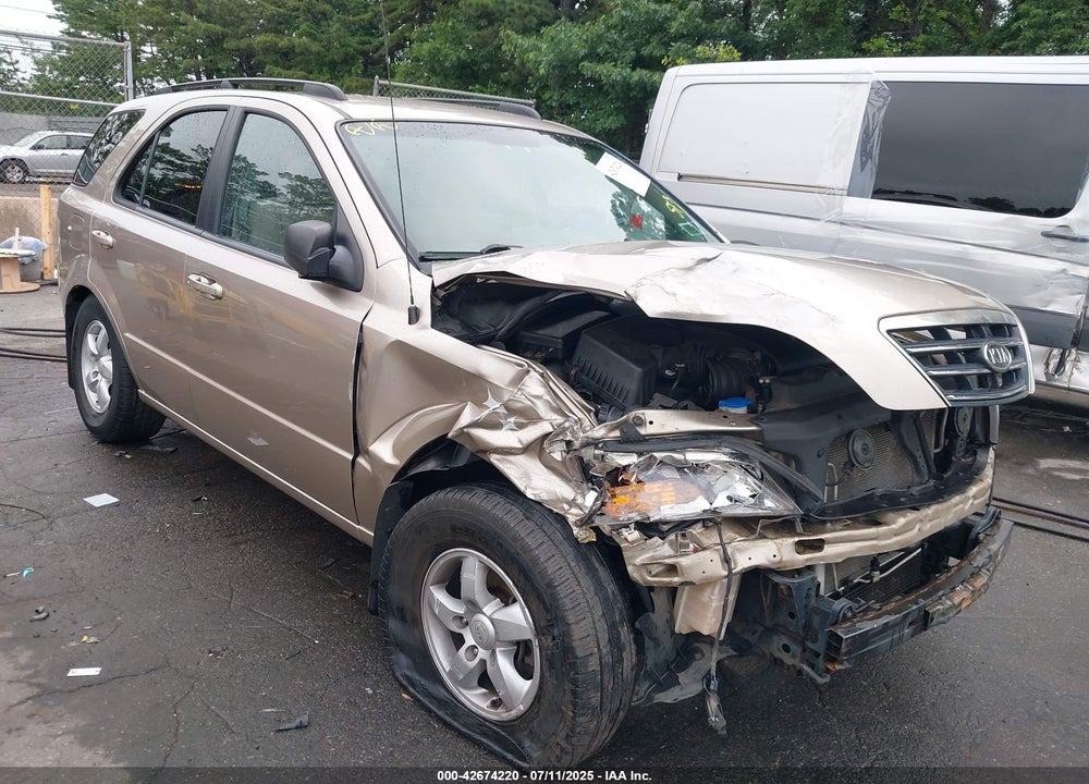 2008 KIA SORENTO LX VIN: KNDJC735485856718