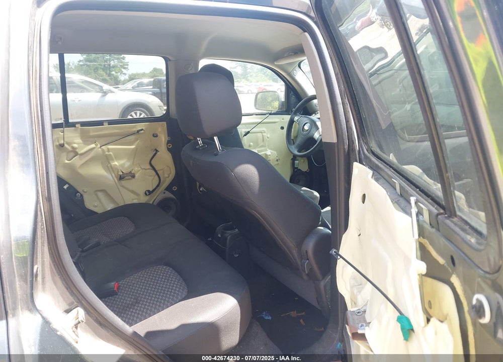 2011 CHEVROLET HHR VIN: 3GNBABFW1BS522474