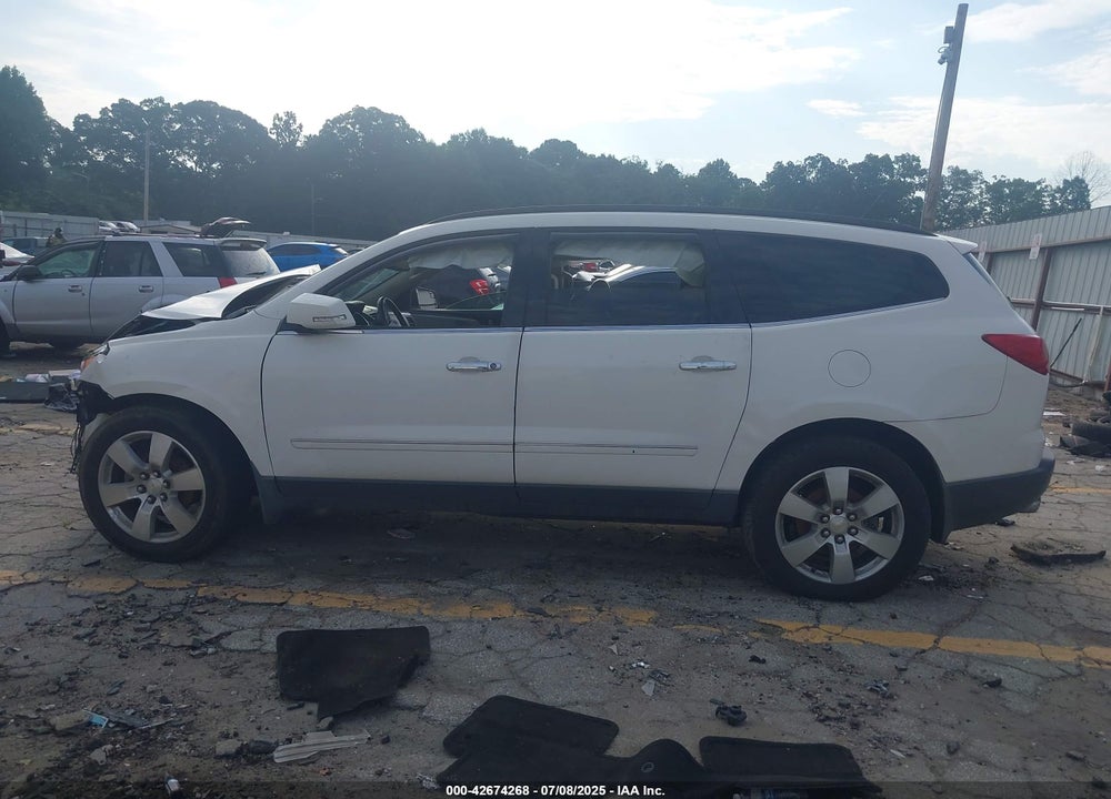 2011 CHEVROLET TRAVERSE VIN: 1GNKRLED4BJ200492