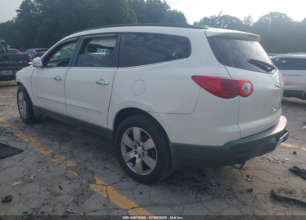 2011 CHEVROLET TRAVERSE VIN: 1GNKRLED4BJ200492