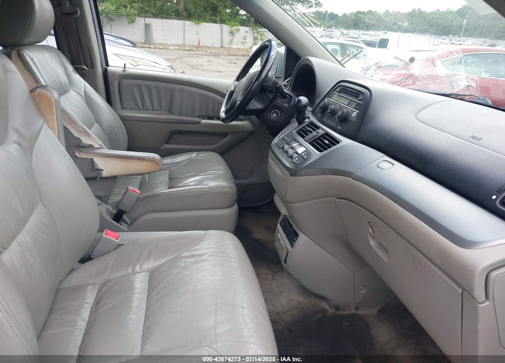 2008 HONDA ODYSSEY VIN: 5FNRL38728B084062