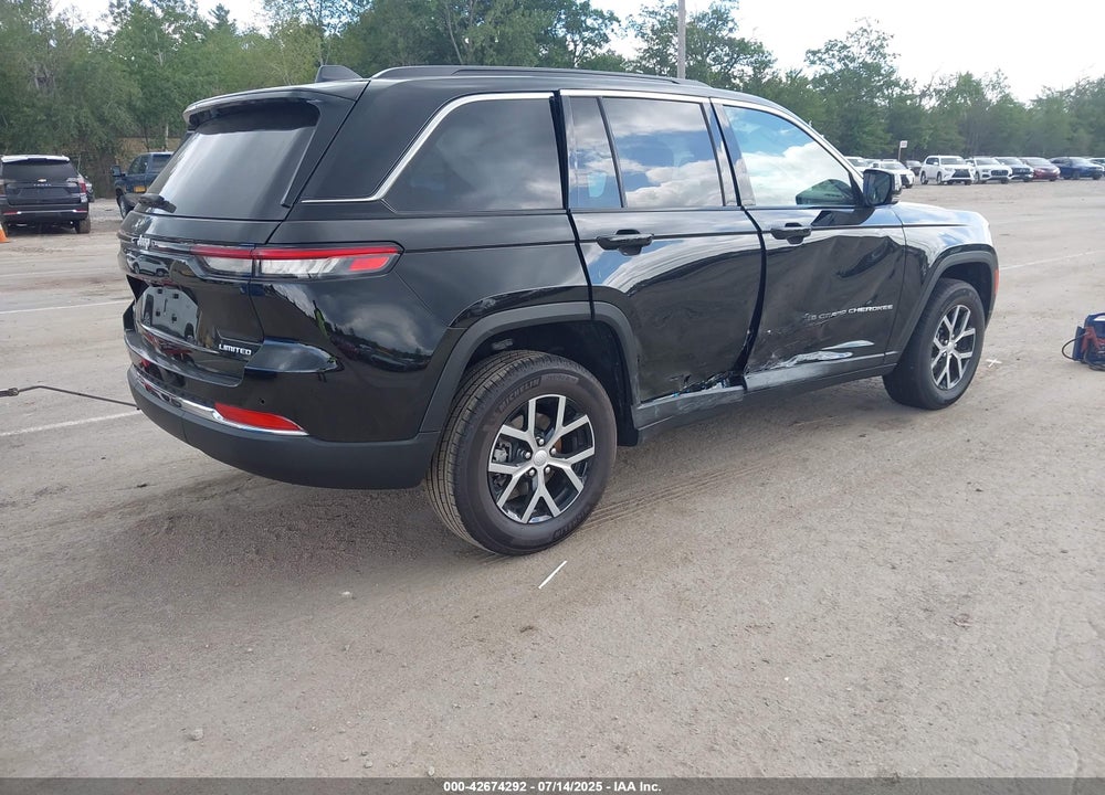 2025 JEEP GRAND CHEROKEE LIMITED 4X4 VIN: 1C4RJHBG3S8646974