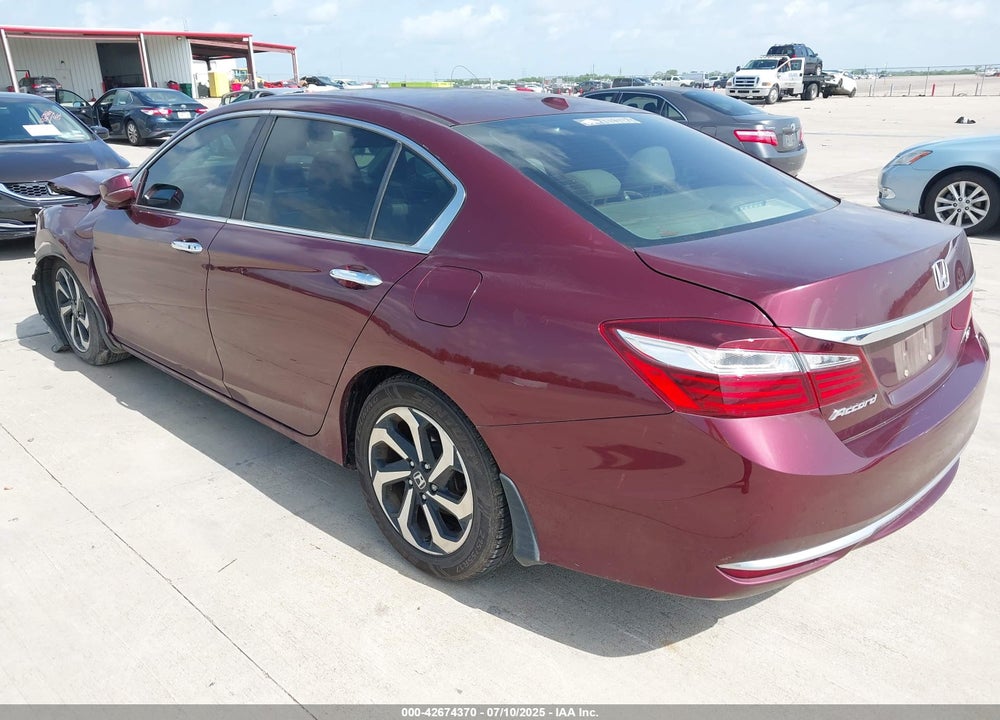2017 HONDA ACCORD VIN: 1HGCR2F72HA004612