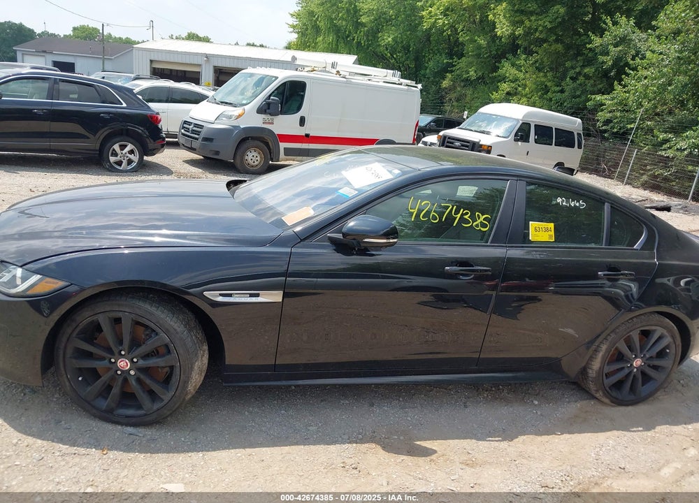 2017 JAGUAR XE VIN: SAJAL4BVXHA950319