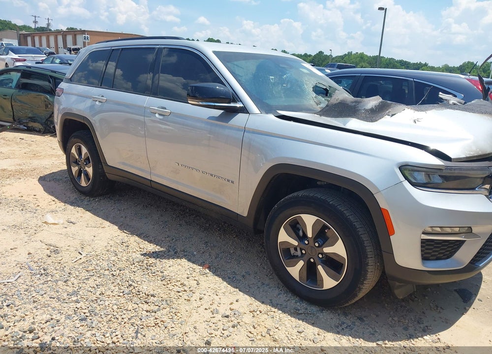 2024 JEEP GRAND CHEROKEE 4XE VIN: 1C4RJYB68RC130432