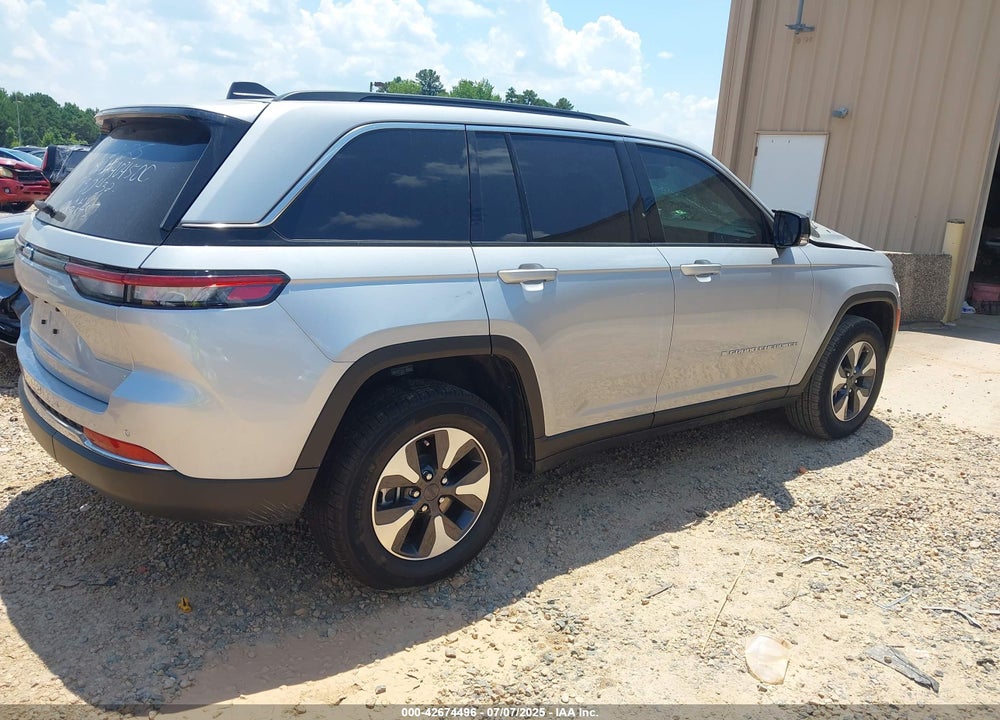 2024 JEEP GRAND CHEROKEE 4XE VIN: 1C4RJYB68RC130432