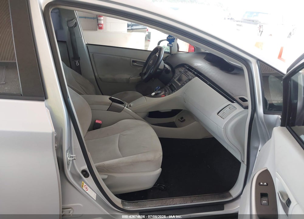 2012 TOYOTA PRIUS VIN: JTDKN3DU7C5377781