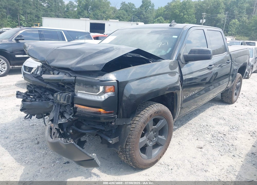2017 CHEVROLET SILVERADO 1500 VIN: 3GCUKRECXHG236178