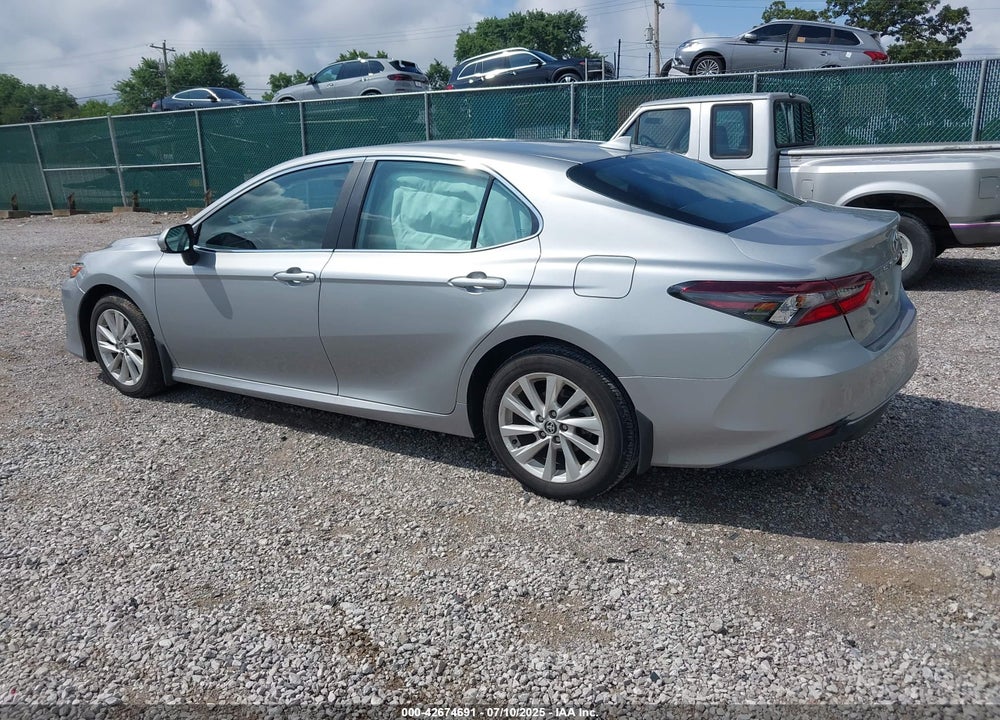 2024 TOYOTA CAMRY LE VIN: 4T1C11AKXRU247771