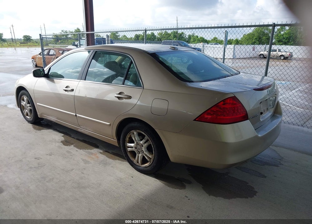 2007 HONDA ACCORD 2.4 EX VIN: 1HGCM56847A187194