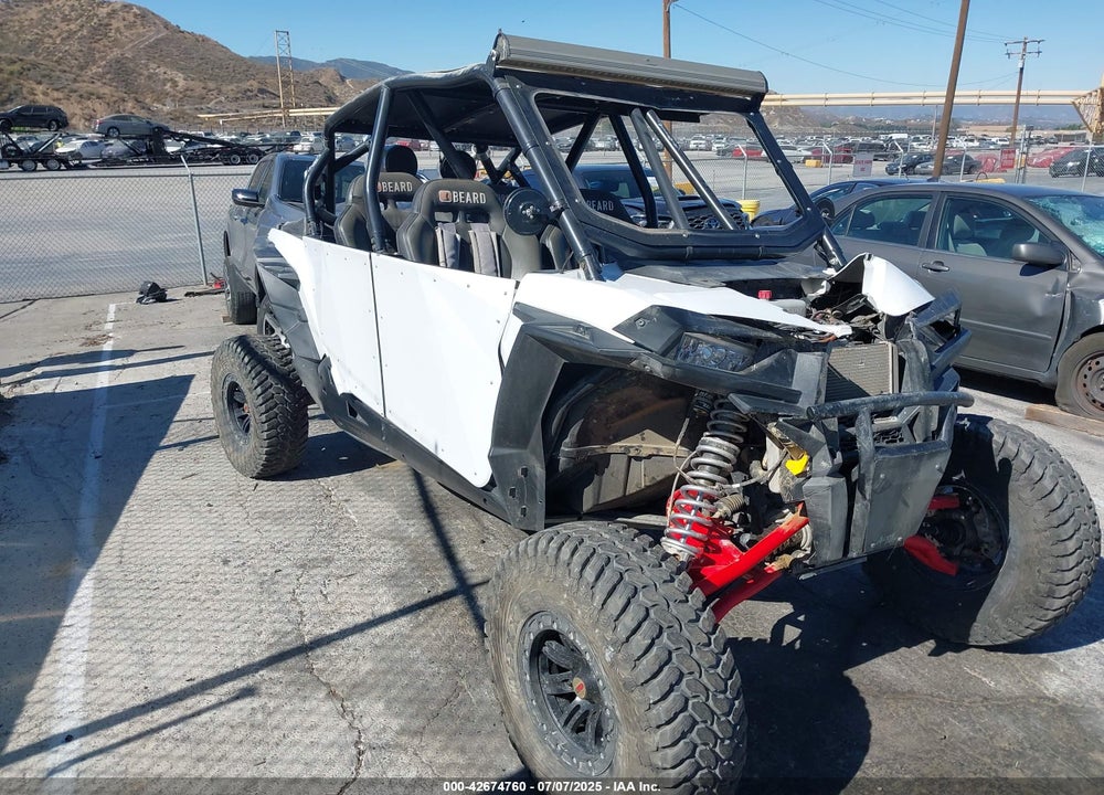 2014 POLARIS RZR 4 1000 XP VIN: 4XA6T1EA0EB191558