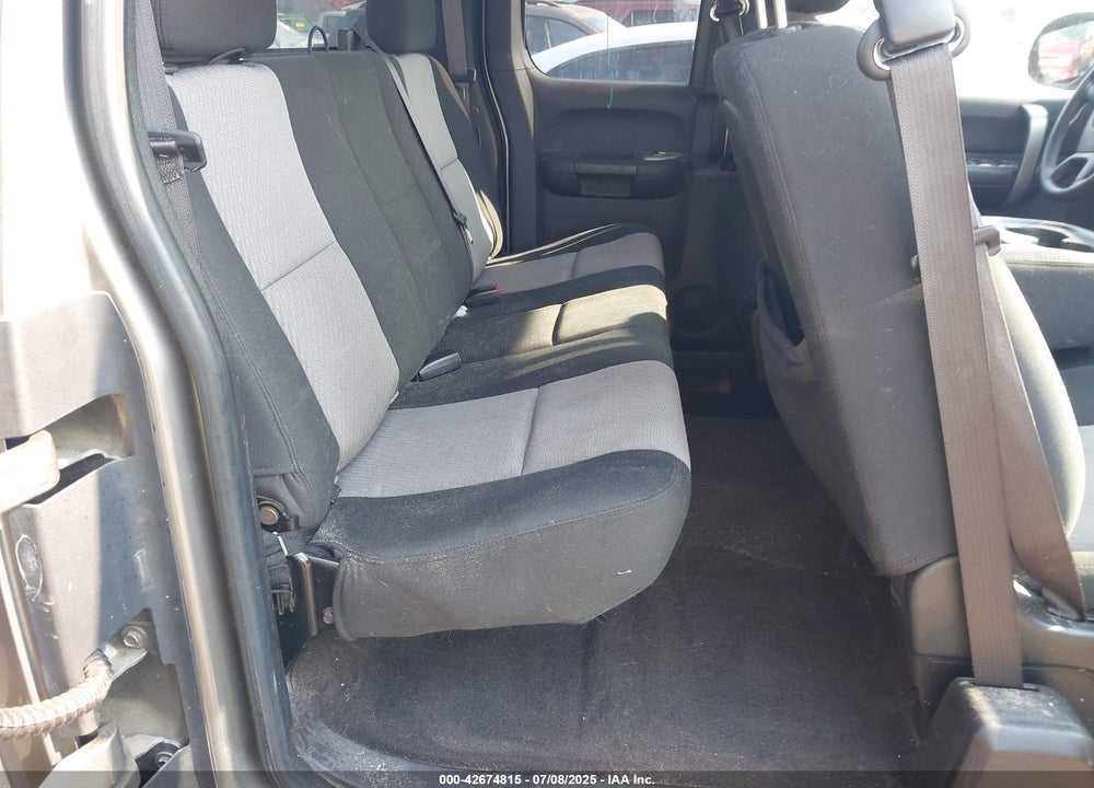 2008 CHEVROLET SILVERADO 1500 VIN: 1GCEK19C18Z305677
